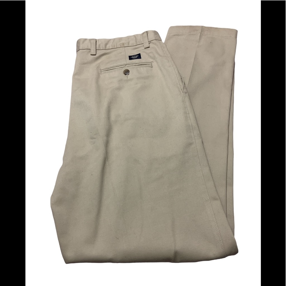 Pleated dockers, 36x32 khaki